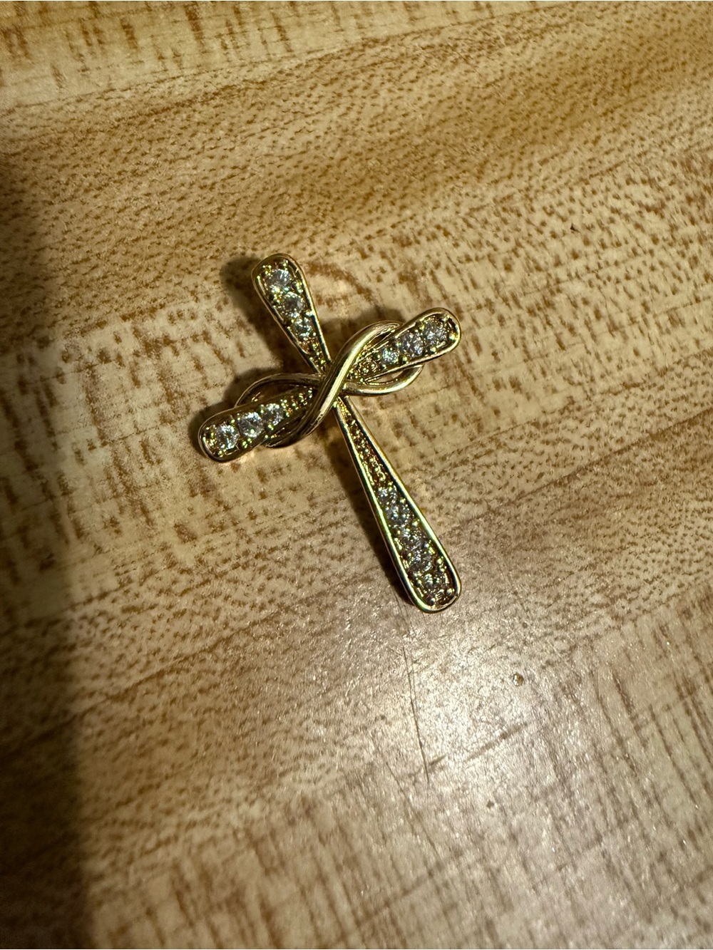 Gold-Tone Cross pendant with Moissanite
